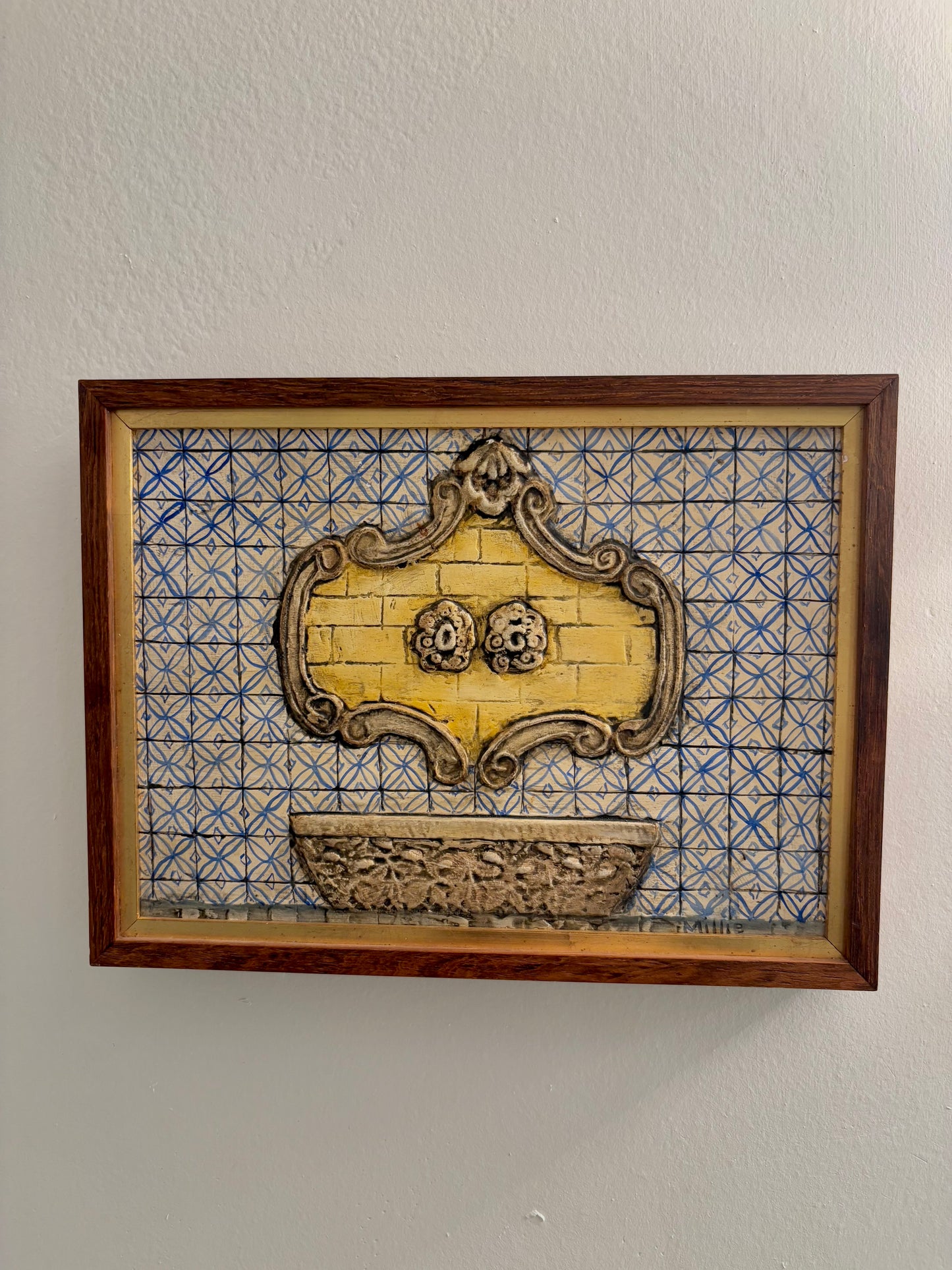 2 Vintage 3D Wooden Frames