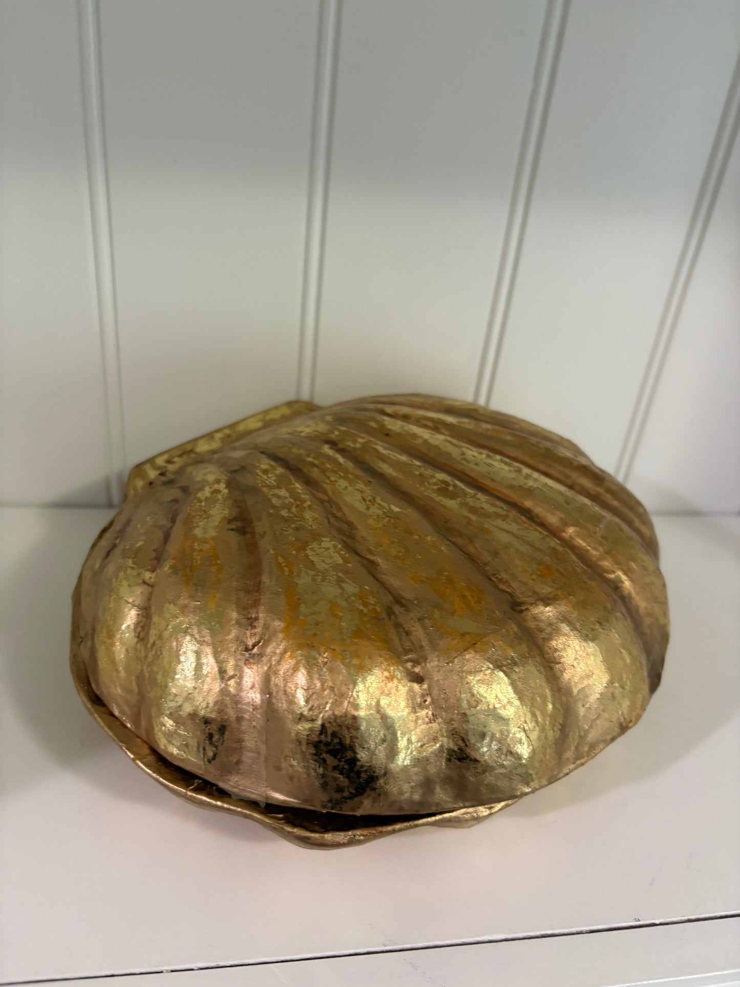 Paper Mache Clam Shell box